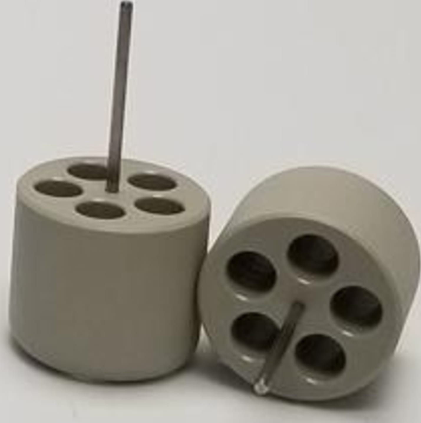 Benchmark_Z326-100H-A20