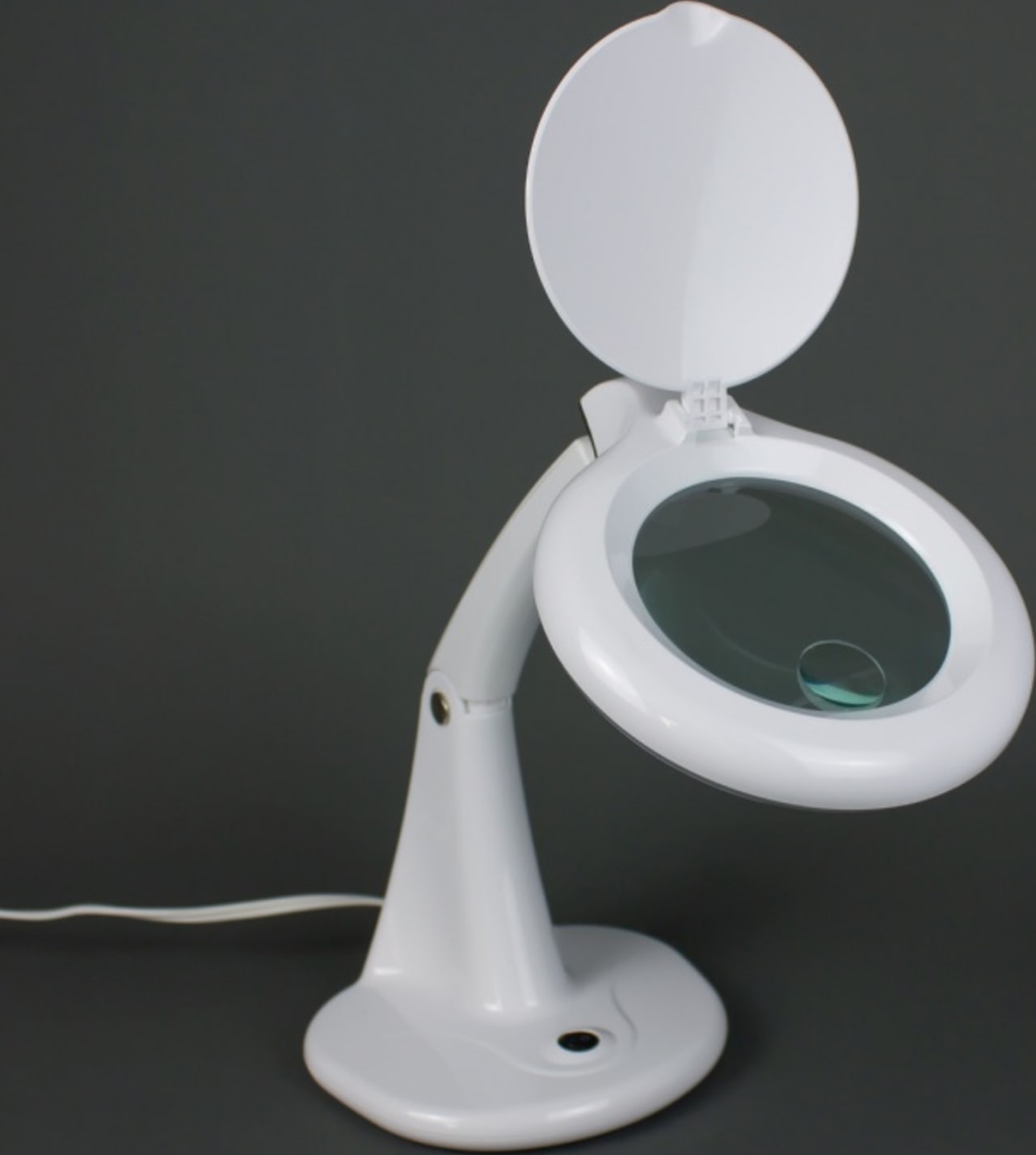 Eclipse Tools MA-1013MA - 40 LED 1.75X(3D) Desk Magnifier Lamp