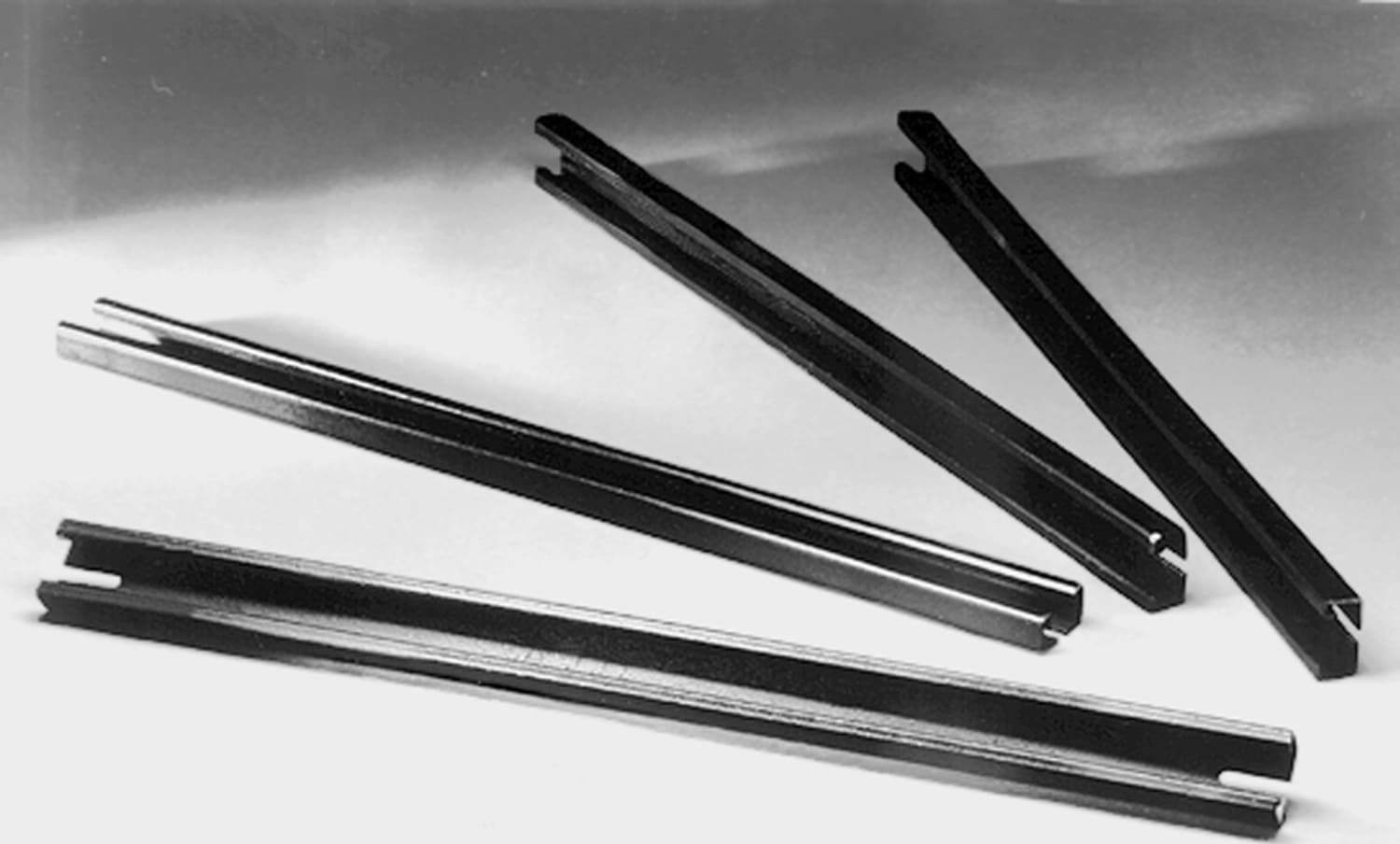 Hammond_C_Channel_Mounting_Kit_-_S2CCMK_Series