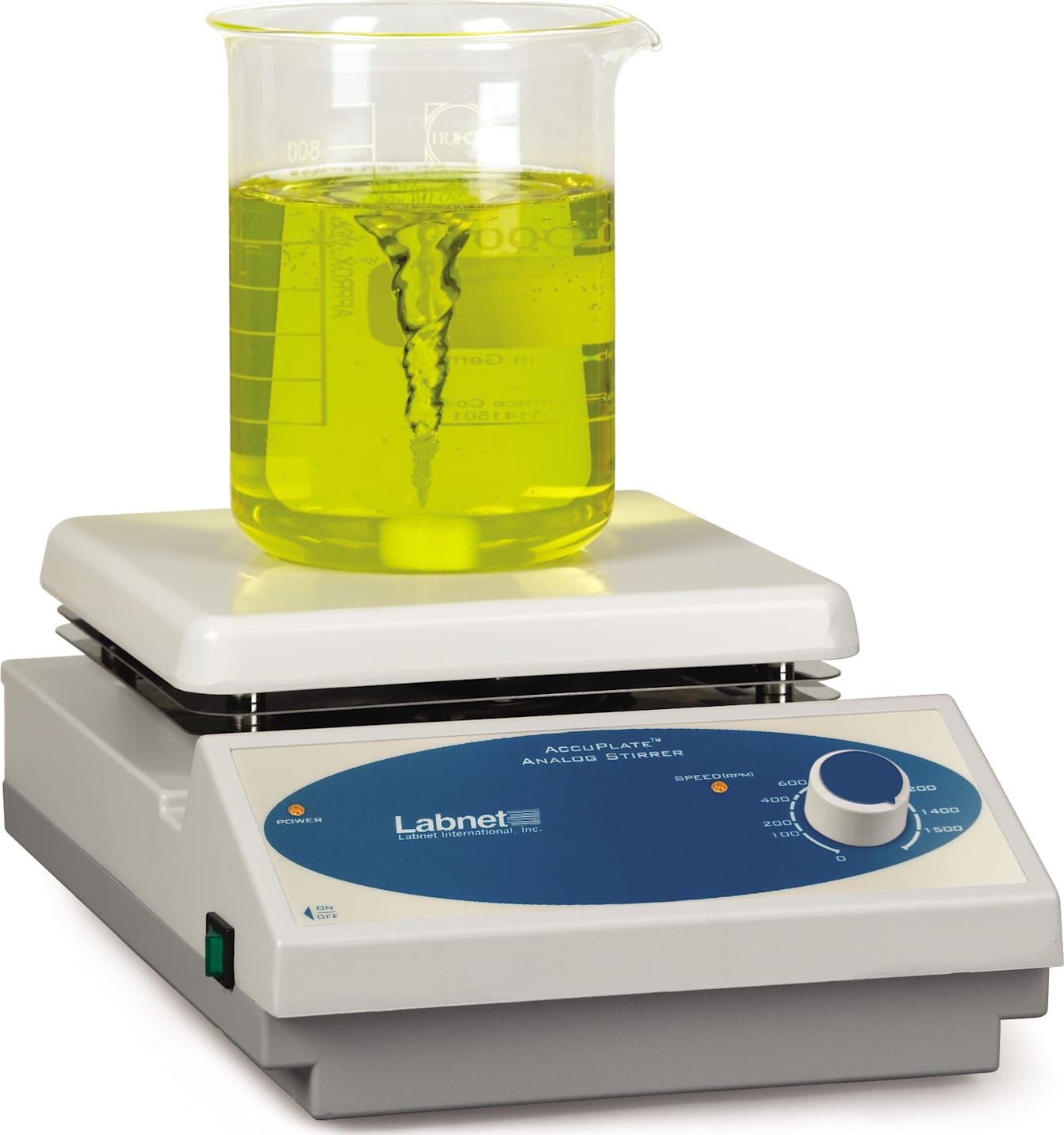 Labnet AccuPlate Analog Hot Plate Stirrer