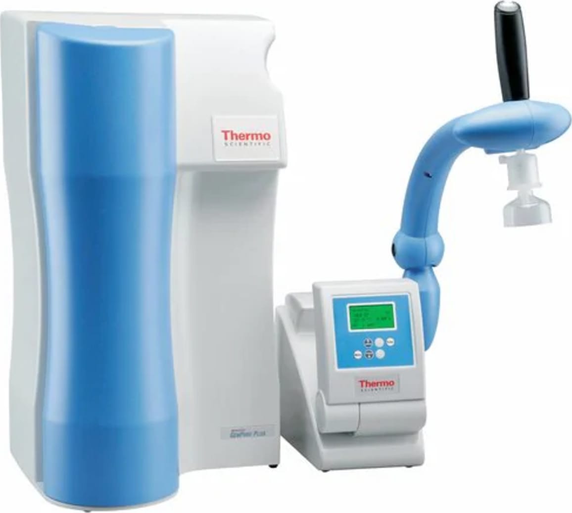 Thermo Scientific Barnstead GenPure UV with benchtop xCAD Plus Ultrapure Water Purification System