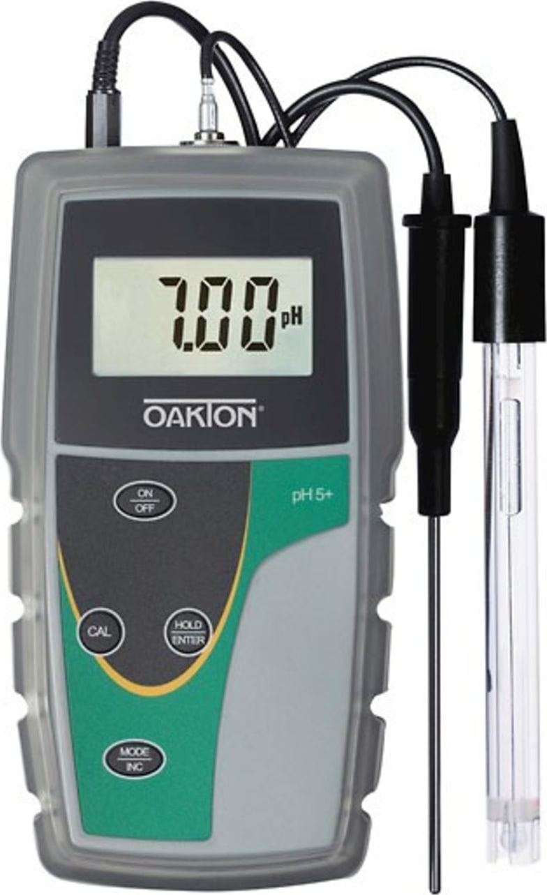WD-35613-55_Oakton_pH_5__meter_kit_with_NIST-traceable_Calibration_Main_View