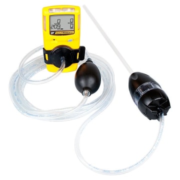 Bw Mc As01 Manual Aspirator Pump Kit With Probe 1 Ft 0 3m For Gasalert Detectors