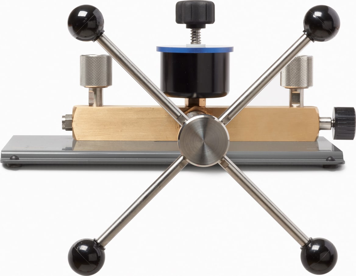 Fluke Calibration P5514B Pressure Comparator