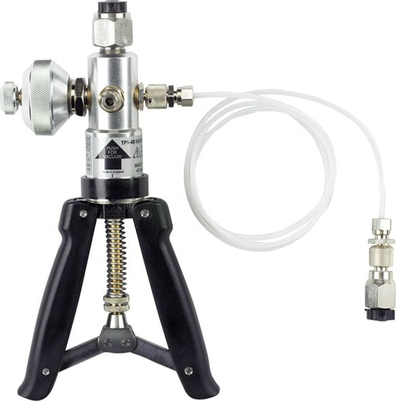 GE Druck PV211 - Pneumatic Pressure and Vacuum Pump