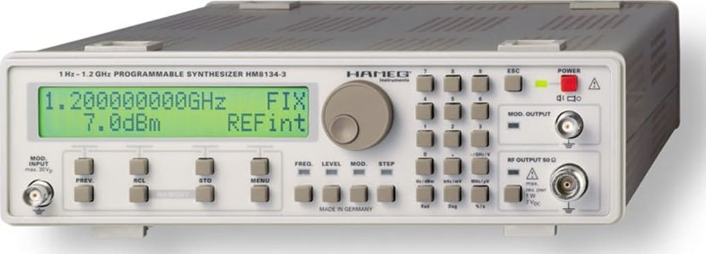 Rohde & Schwarz HM8134-3 1 Hz to 1.2/3 GHz RF Synthesizer