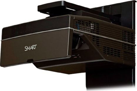 SMART UX80 Projector