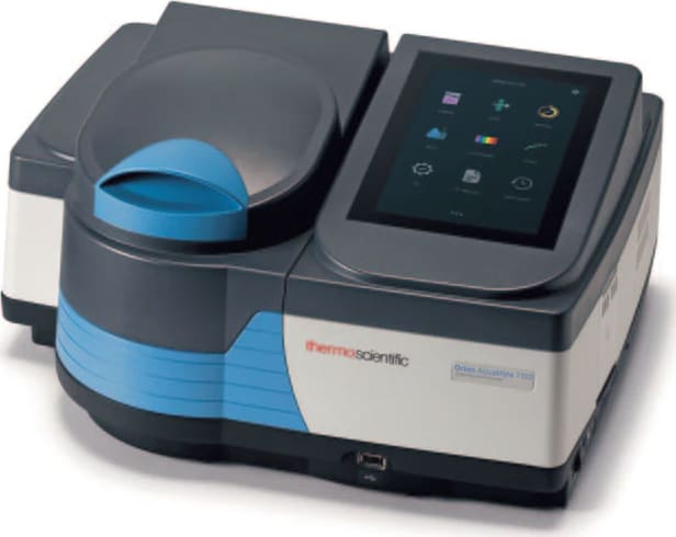 Thermo AquaMate 7100 - Vis Spectrophotometer