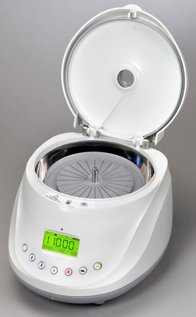 Unico C882 PowerSpin BX Centrifuge, Variable Speed 1,000-11,000 RPM, 24 Place Metal Rotor, 0-99 Min Digital Timer, 24 X Microhematocrit Tube Capacity, 110 V