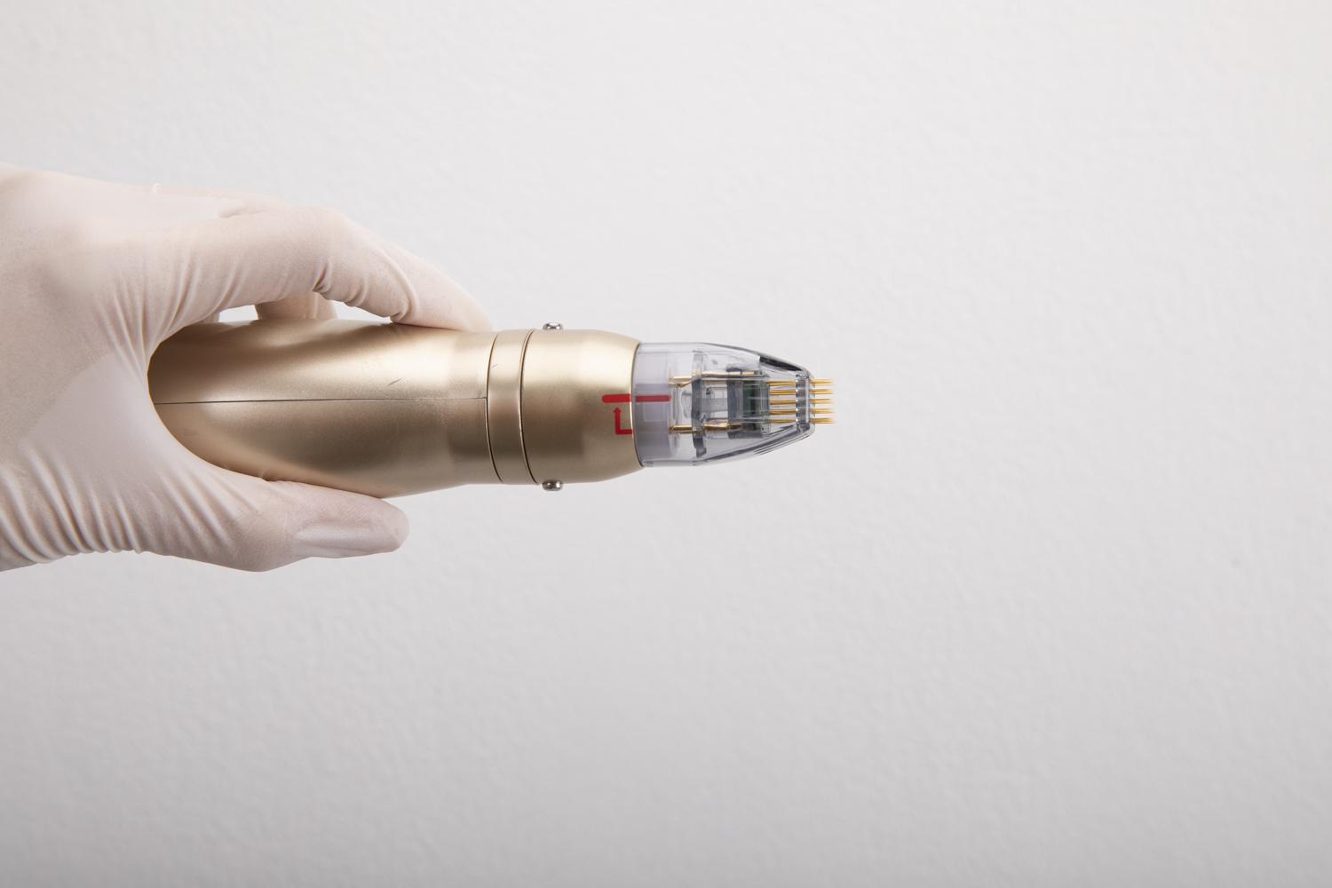 Close-up of the SYLFIRM X device