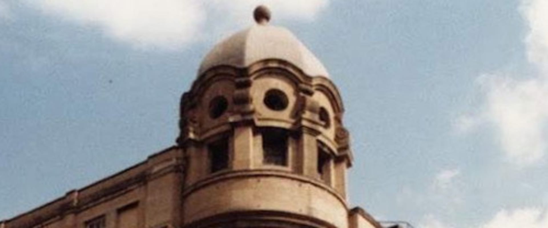 Documentary backdrop image for Scala (1990)
