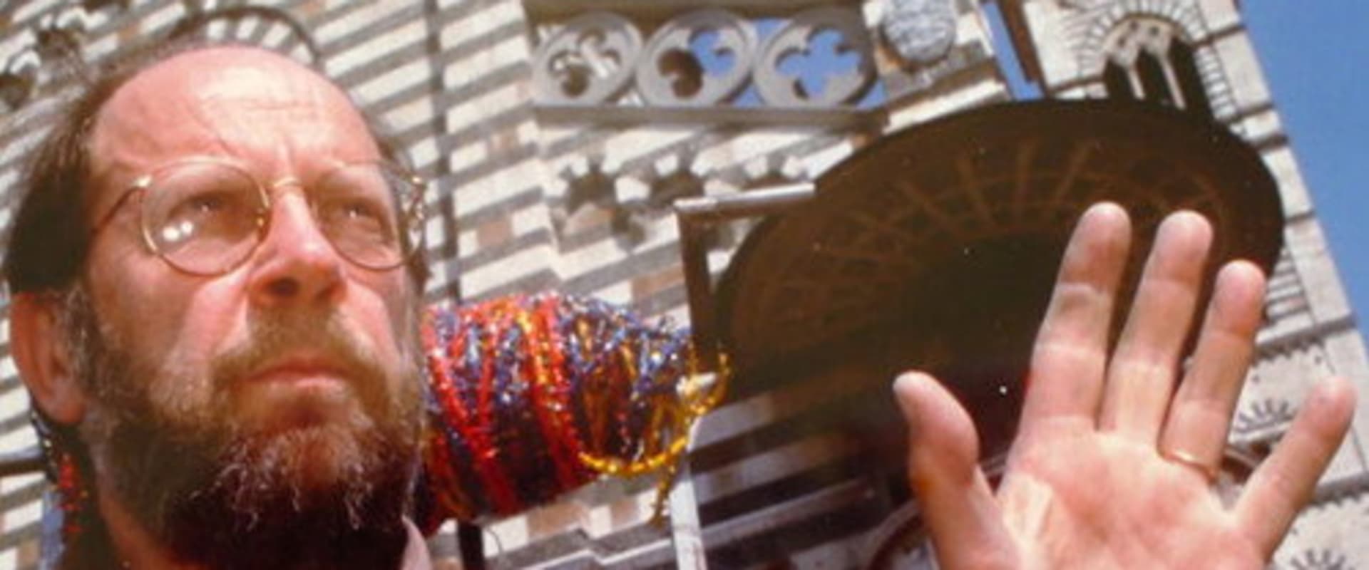 Documentary backdrop image for Losing the Thread (2000)