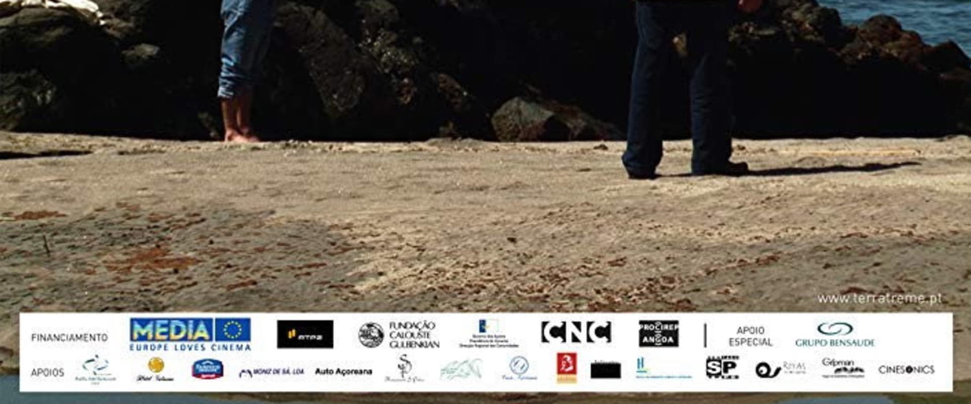 Documentary backdrop image for Deportado (2012)