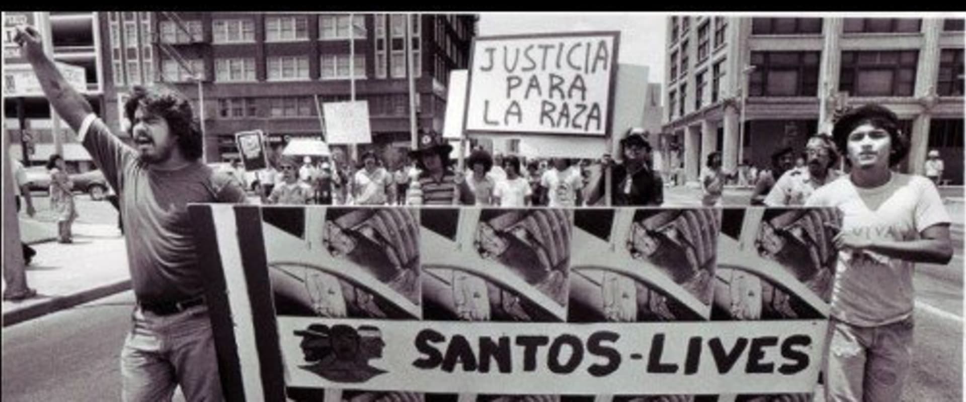 Documentary backdrop image for Santos Vive (2020)