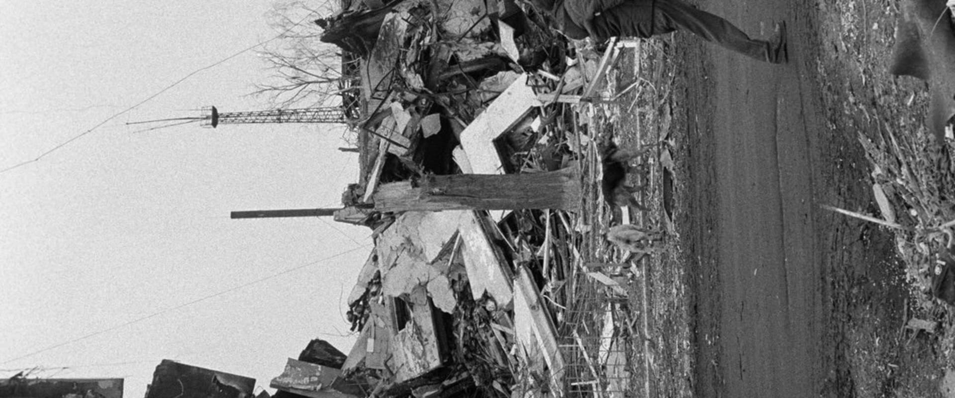 Documentary backdrop image for WAR (2022)