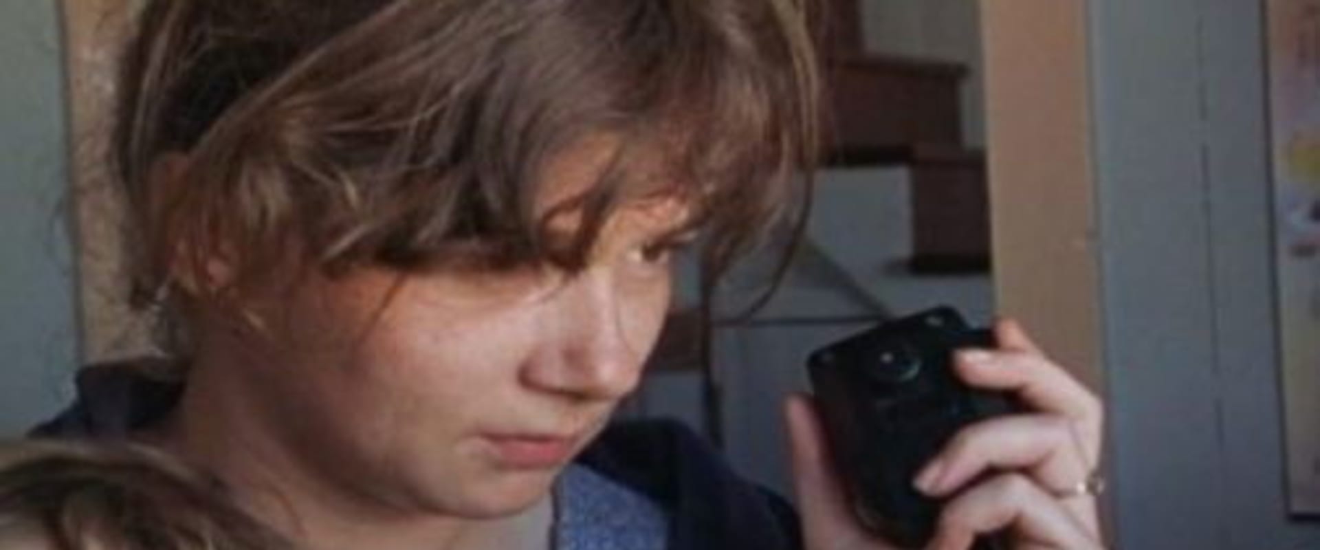 Documentary backdrop image for Avant le jour (2000)