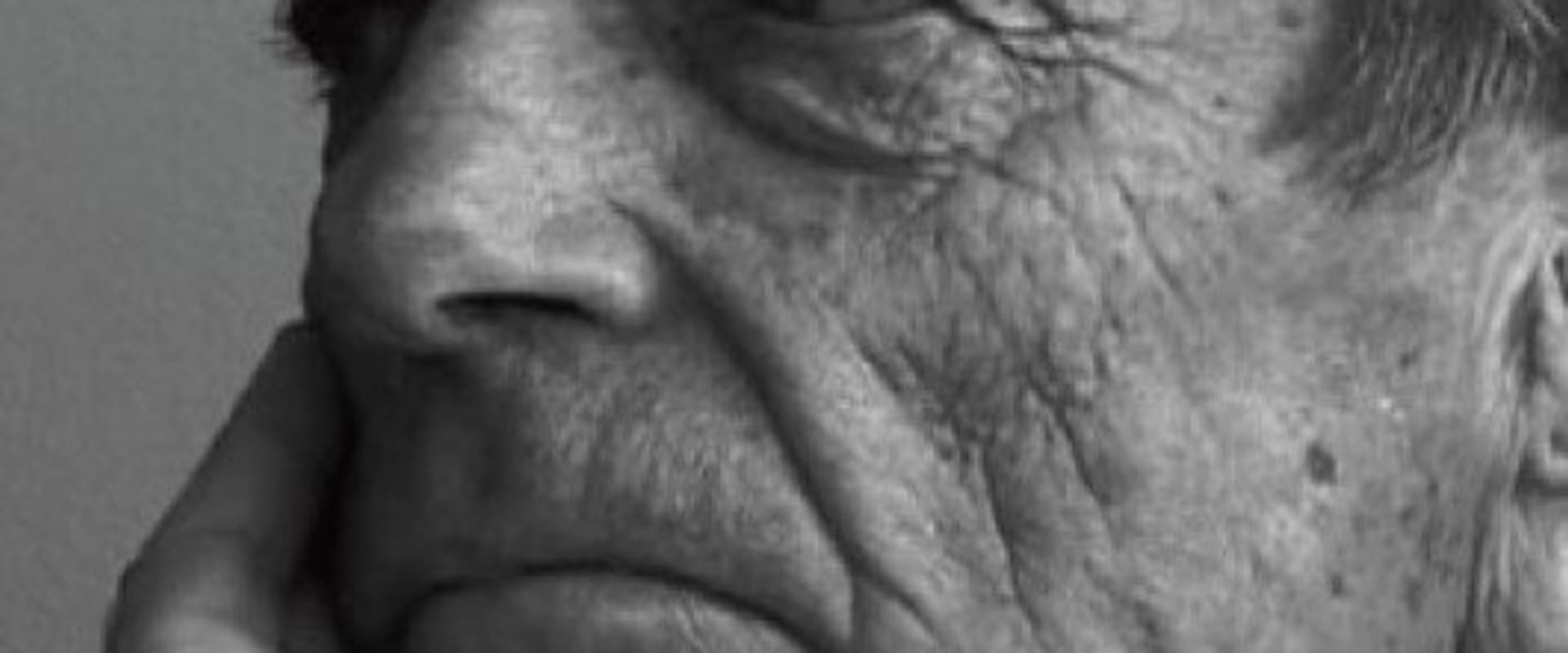 Documentary backdrop image for The Remarkable Mr. Kaye (2005)