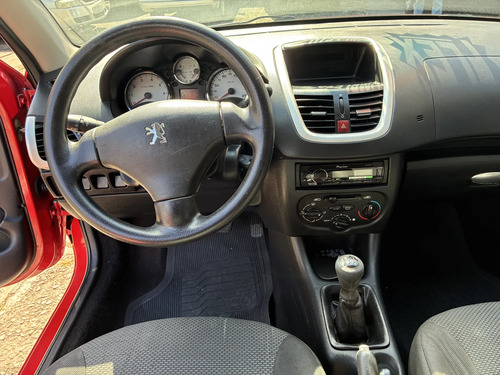 Peugeot 207 1.4 Xr Flex 3p