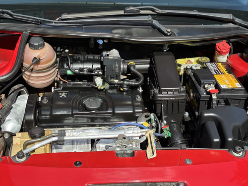 Peugeot 207 1.4 Xr Flex 3p