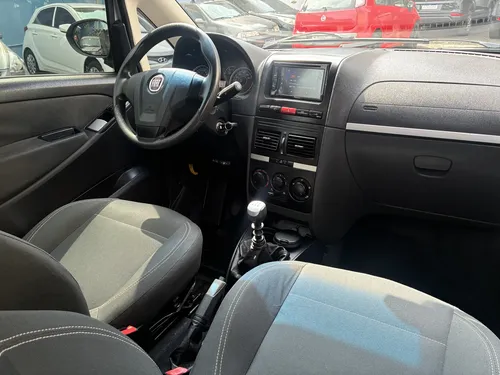 Fiat Idea 1.4 Attractive Flex 5p