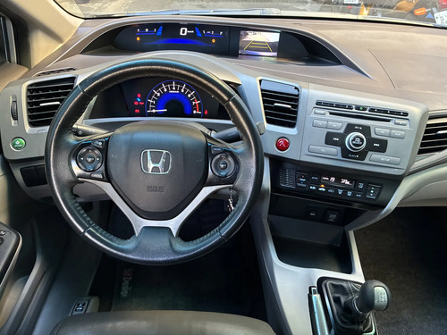 Honda Civic 1.8 Lxs Flex 4p