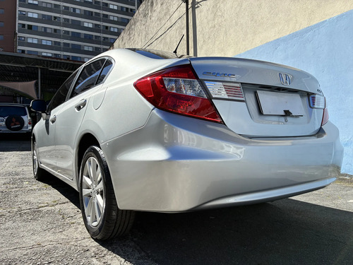 Honda Civic 1.8 Lxs Flex 4p