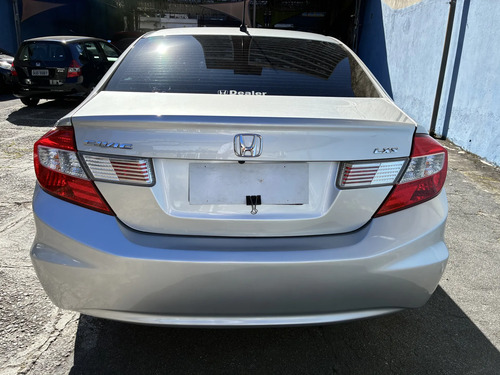 Honda Civic 1.8 Lxs Flex 4p
