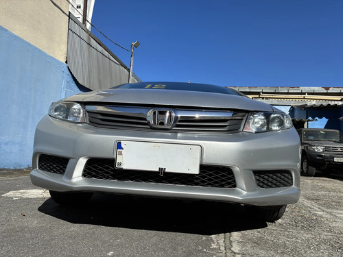 Honda Civic 1.8 Lxs Flex 4p