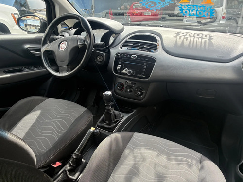 Fiat Punto 1.6 16v Essence Flex 5p