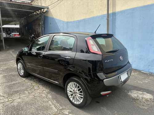 Fiat Punto 1.6 16v Essence Flex 5p