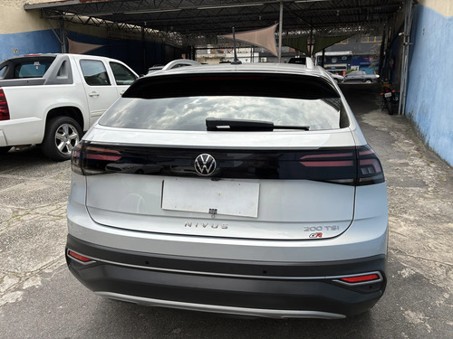 Volkswagen Nivus 1.0 Highline 200 Tsi Aut. 5p
