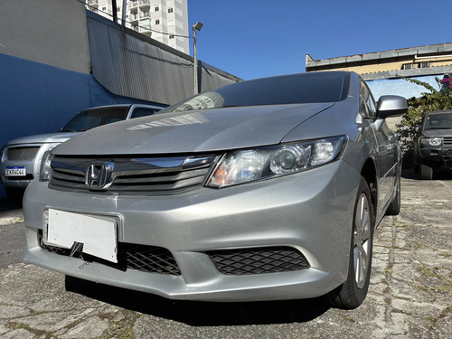 Honda Civic 1.8 Lxs Flex 4p