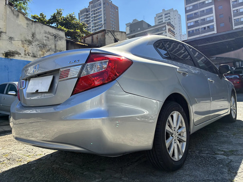 Honda Civic 1.8 Lxs Flex 4p