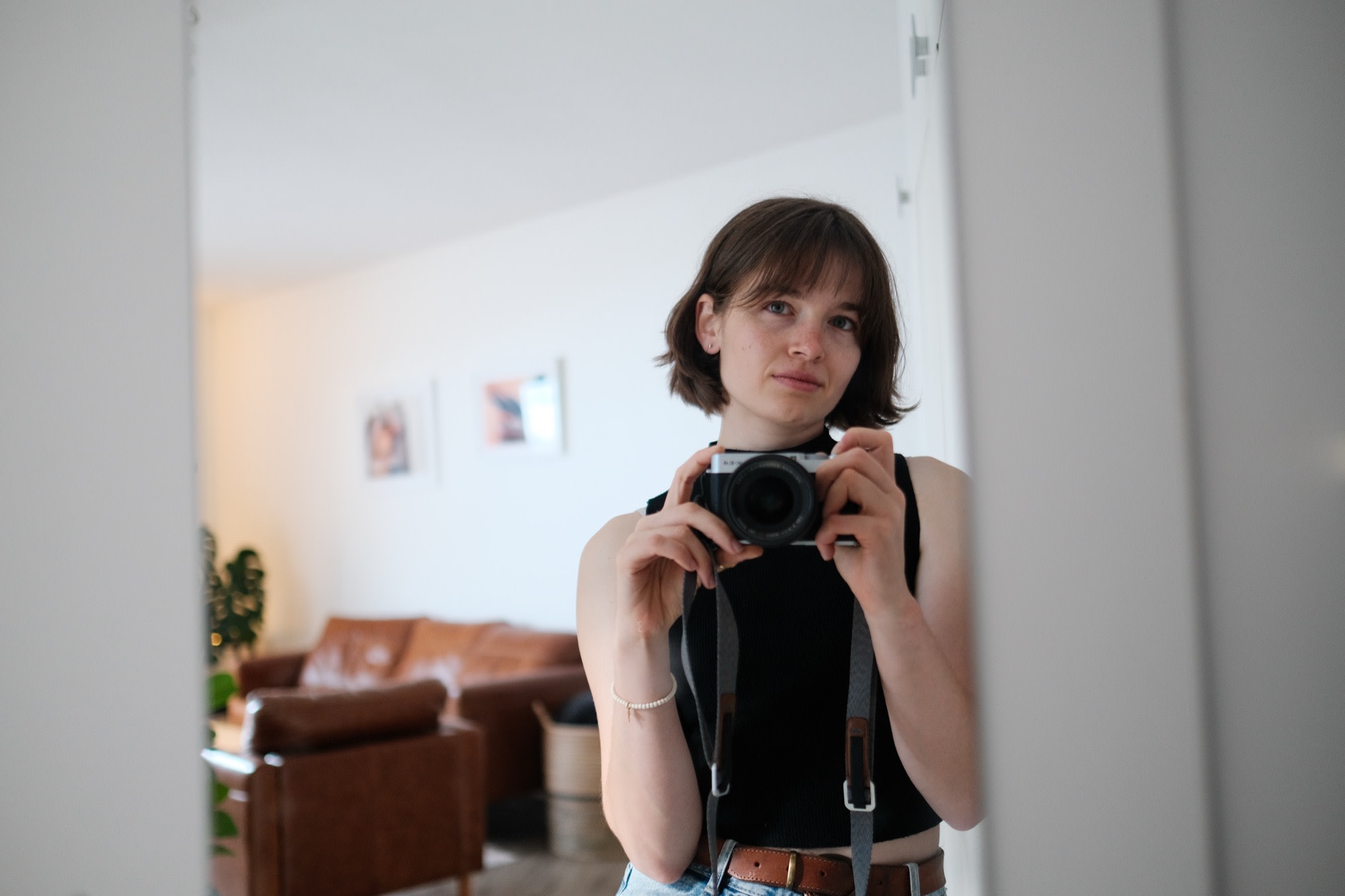 Elle Mouton with her camera