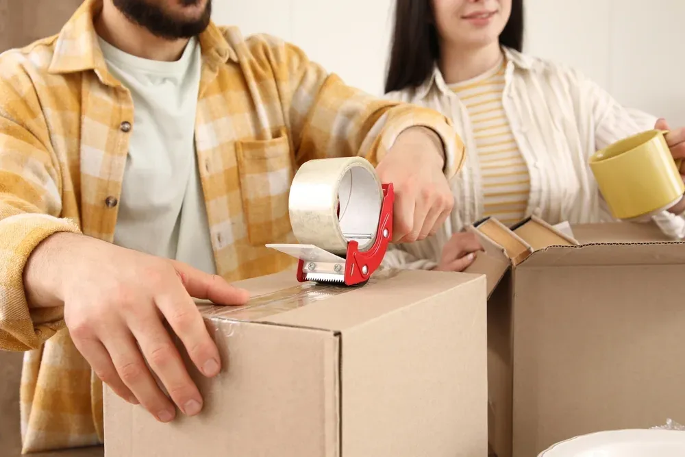 Removalists in Essendon