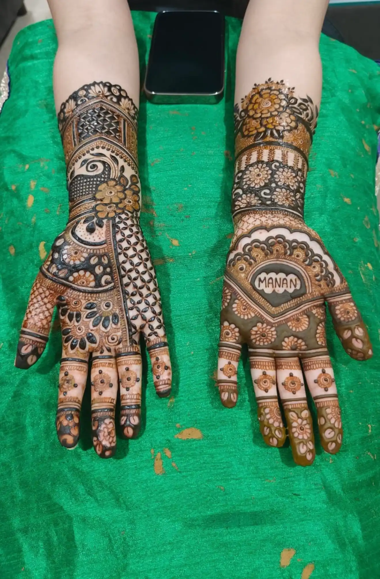 Family & Guest Mehndi design
