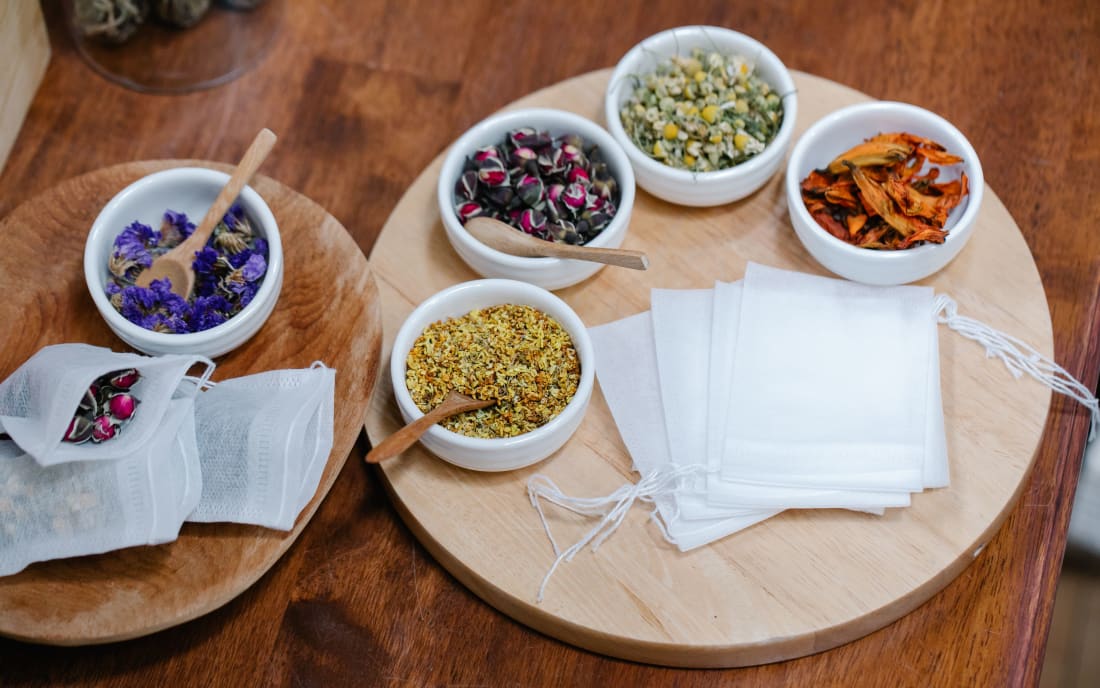 Selection of dried botanical ingredients