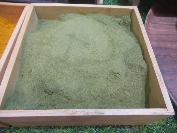 Moringa leaf powder