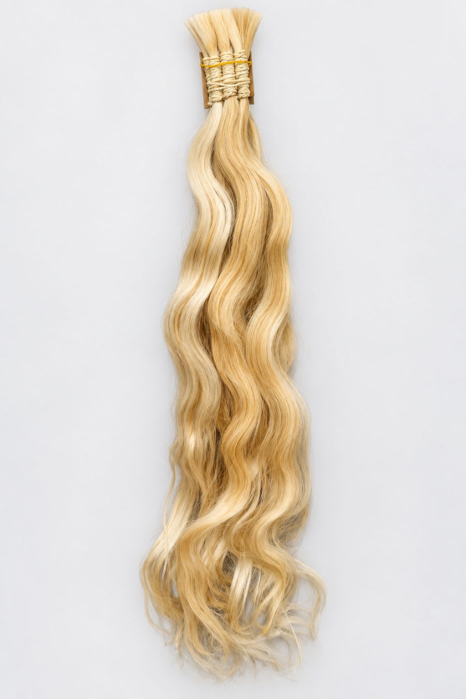 Cabelo humano loiro 65cm 118gr