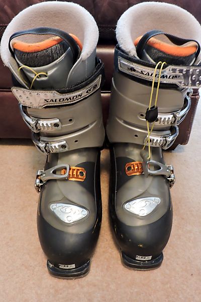 Salomon skis bindings and boots for sale - (Nice) Ski and Snowboard Gear For Sale