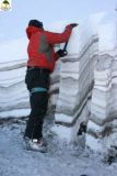 Volcanoes make for stripy snowpacks