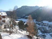 Re:Val Gardena December 2009 Report