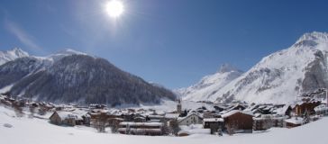 Pumping Snow: Le Snow Factory in Val d'Isere