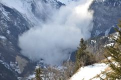 Re:Wengen or Murren for March trip?