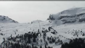 Ding Dong - Winter Calling - First Snows for Flaine