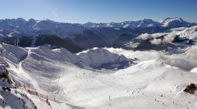 Free Skiing for Santas At Verbier Today