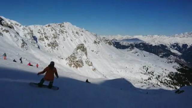 Niseko 6th-10th March 2017 seek snowboard/ski buddy 