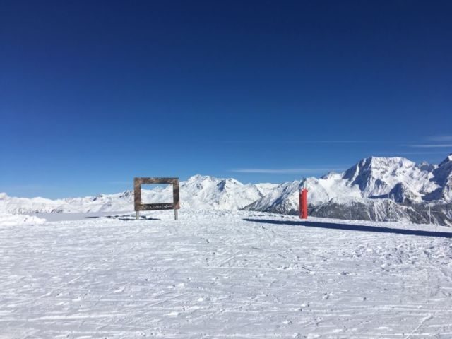 La Tania Snow Reports - January 2019