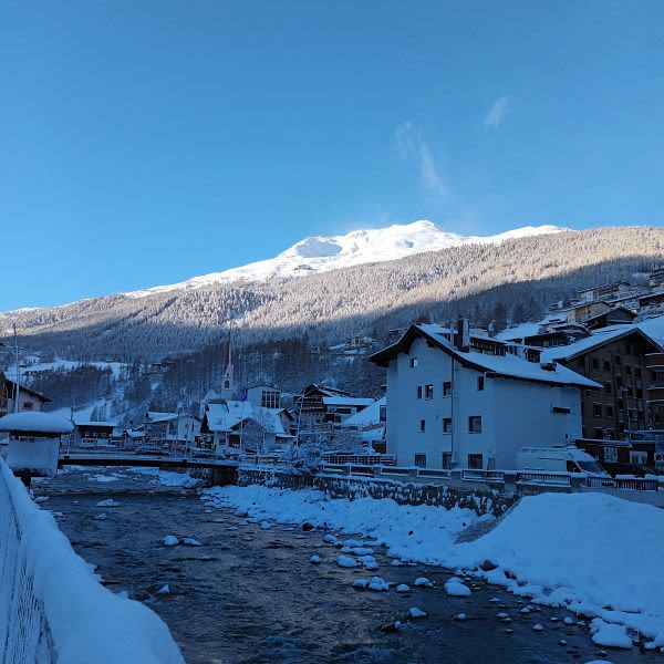 Sölden Snow Reports - February 2024