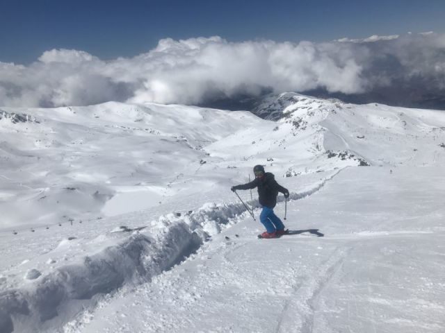 Sierra Nevada Snow Reports - March 2025